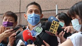 ▲民進黨台北市黨部主委吳怡農受訪。（圖／記者黎冠志攝影）