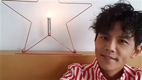 阿翔近來開起YT頻道。（圖／翻攝臉書）