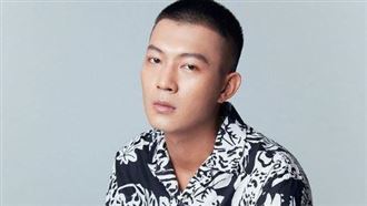 也被問「能紅多久」?鳳梨罕吐真心話