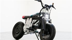 ▲BMW CE 02概念電動機車。（圖／翻攝BMW網站）