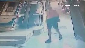 文 網紅廟脫褲1800