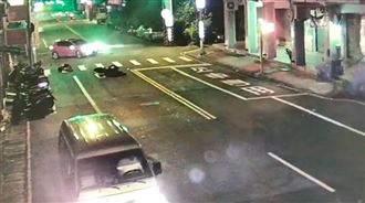 熟女追撞小男友重機　2人皆無照酒駕