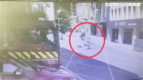 阿信媽媽,車禍 翻攝畫面