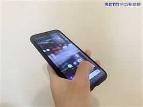 圖／記者谷庭攝,滑安卓手機