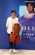 劉昊首張創作專輯「自定義」發片記者會。（圖/記者邱榮吉攝影）