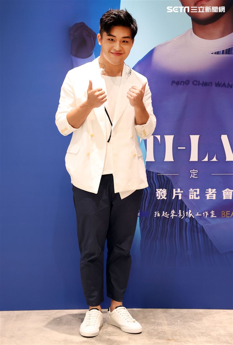 劉昊首張創作專輯「自定義」發片記者會。（圖/記者邱榮吉攝影）