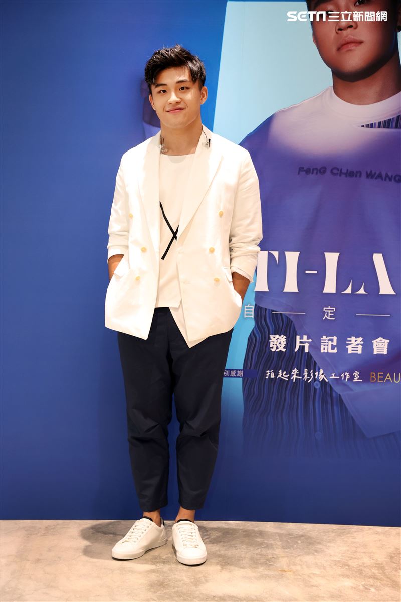 劉昊首張創作專輯「自定義」發片記者會。（圖/記者邱榮吉攝影）