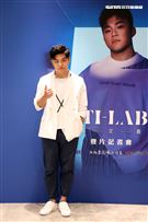 劉昊首張創作專輯「自定義」發片記者會。（圖/記者邱榮吉攝影）