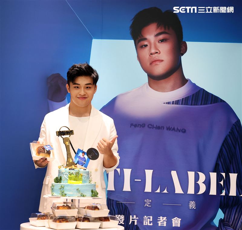 劉昊首張創作專輯「自定義」發片記者會。（圖/記者邱榮吉攝影）