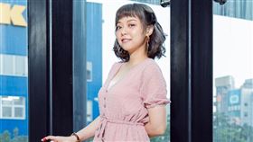 酒店體驗帶給龍龍很大衝擊，也讓她文思泉湧。（圖／記者楊澍攝影）