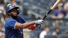 ▲小葛雷諾（Vladimir Guerrero Jr.）敲出本季第40轟。（圖／美聯社／達志影像）