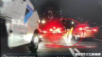 關渡橋自撞護欄　妻重創亡畫面曝光