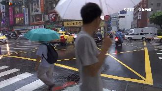 璨樹恐轉中颱　若直撲放颱風假機率增