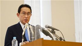 前日本外務大臣岸田文雄接受華爾街日報專訪時說，台灣處在民主對抗專制的前線，日美需要為台海可能爆發危機展開聯合兵棋推演。（圖／翻攝自twitter.com/kishida230）
