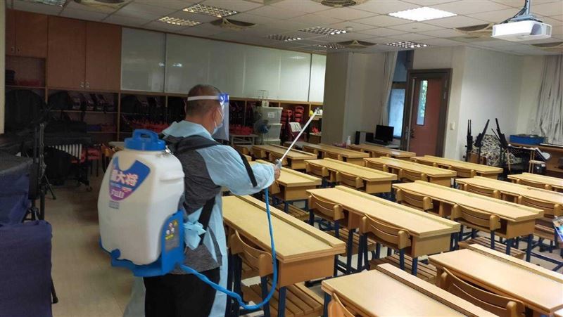 南港某國小停課！學生家長PCR陰性