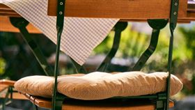 木椅（圖／翻攝自pixabay）