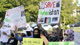 （圖／路透社／達志影像）阿富汗,塔利班,示威