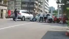 L破窗警手傷2400