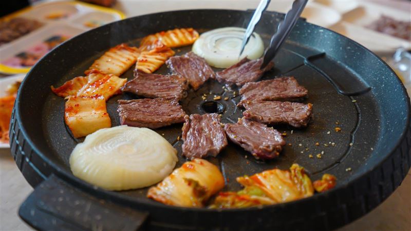 烤肉怕致癌？專家推5蔬果　遠離腸癌