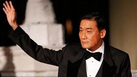 梁家輝,金像獎影帝,擺攤,香港,翻攝自百度百科