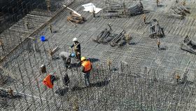 「埃及三兄弟」最新足跡曝光，三人曾到苗栗某建築工地勘查。（工地示意圖／翻攝自Pixabay）