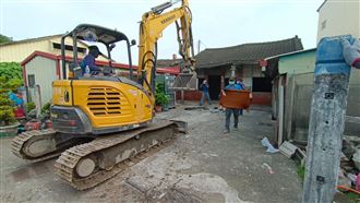 雲林貧困嬤孫「危屋」拆了　現況曝光