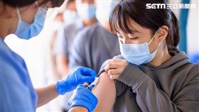 國高中生將開打！兆豐「未成年子女」網路投保疫苗險開跑。（圖／兆豐保險提供）