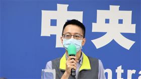 埃及爸的哥哥和表哥9日確診，羅一鈞表示，是否改判得取決於抗體變化。（圖／指揮中心提供）