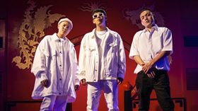 玖壹壹／混血兒娛樂提供