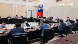 蘇拋鬆綁防疫管制　雙北首長態度保留