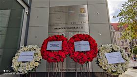 「宅神」朱學恒臉書