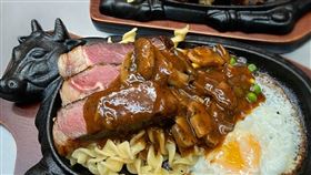 蕭美琴請立陶宛吃牛排（圖／翻攝自外交部臉書）