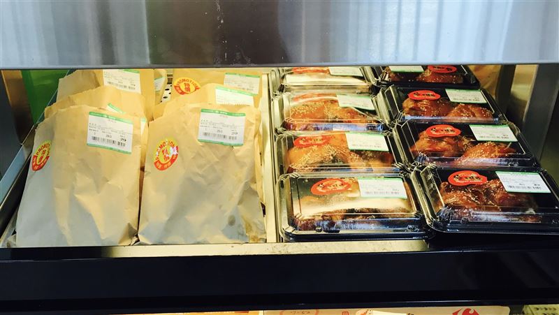 「吃霸王餐」辯媽會付　打店員下場慘