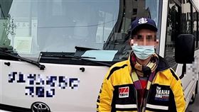 ▲更生人阿昌，今年初出監後，找到醫院接駁車司機的工作，重獲女兒認同。（圖／新北市政府就業服務處提供）