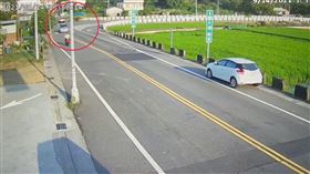 苗栗陳姓司機駕駛大貨車下銅鑼交流道時追撞張姓女騎士後雙雙慘亡。