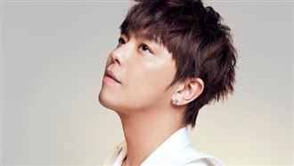 小鬼遺作展可以去了　楊丞琳送花祝福