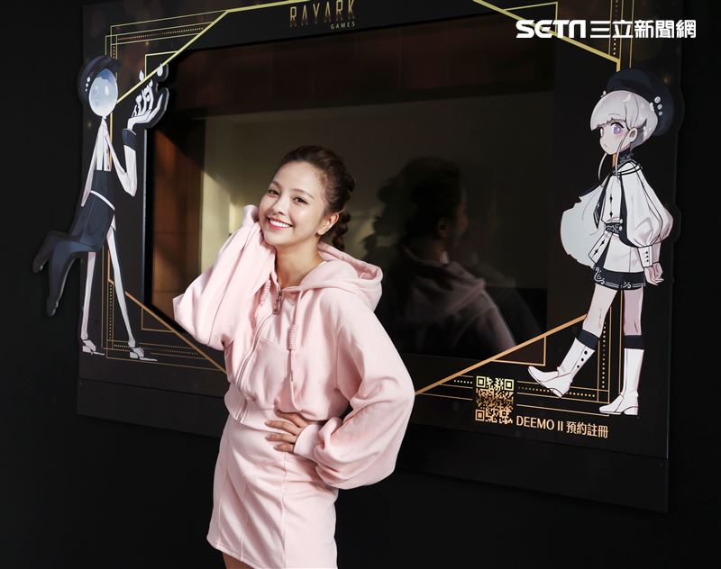 凱希金鐘入圍三立新聞網專訪。（記者邱榮吉/攝影）