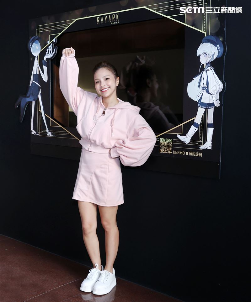 凱希金鐘入圍三立新聞網專訪。（記者邱榮吉/攝影）