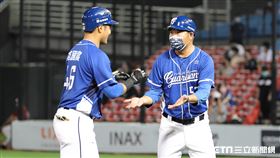 ▲富邦悍將一壘手范國宸炸裂3分砲。（圖／記者劉彥池攝影）