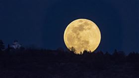 中秋節拜月吃餅由來，（圖／PIXABAY）