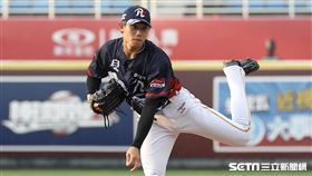 ▲樂天桃猿先發投手陳冠宇。（圖／記者劉彥池攝影）