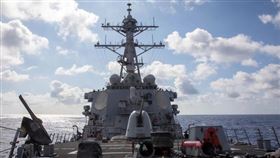 美國海軍驅逐艦貝瑞號17日通過台灣海峽。（取自第七艦隊官網）
