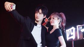 周揚青，陳瑞豐。(圖／微博)