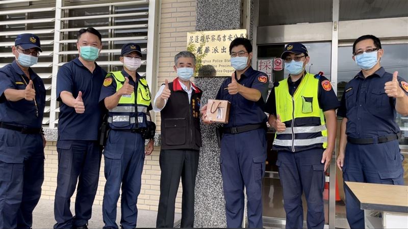 中秋車潮湧花蓮　局長慰勉警察同仁