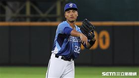 ▲富邦悍將外野手高孝儀。（圖／記者劉彥池攝影）