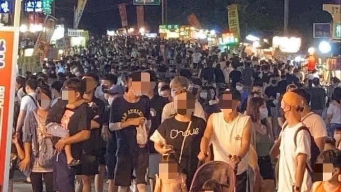 墾丁大街湧8千人現恐怖破口：升4級
