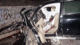 夫妻嚴重車禍「只有她死了」　遺物曝恐怖陰謀（圖／翻攝自央視節目）