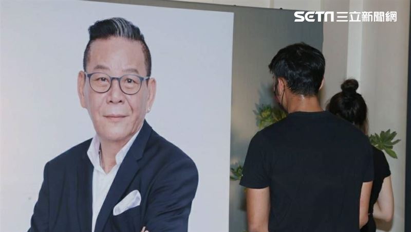 「26年前養女」悼龍劭華：走得瀟灑