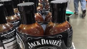 好市多賣「燒肉醬界的威士忌？」網推：這個很讚。（圖／翻攝自Costco好市多 商品經驗老實說）