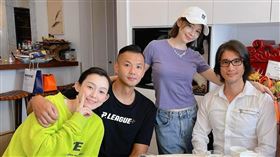 徐若瑄,范瑋琪,黑人,范范,陳建州,陳子鴻,茶泡飯。(圖/翻攝自徐若瑄臉書)